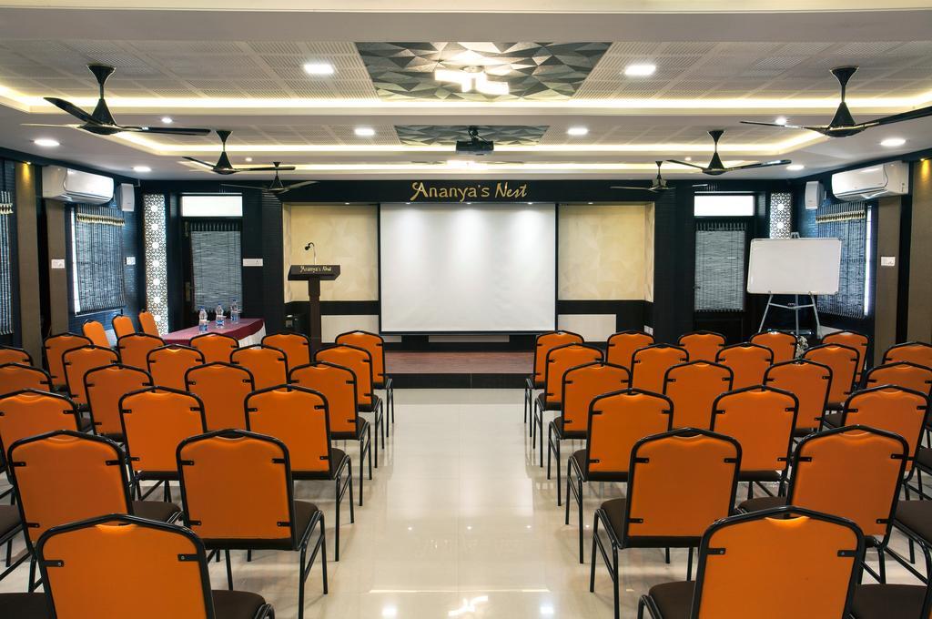 Hotel Ananyas Nest à Coimbatore Extérieur photo