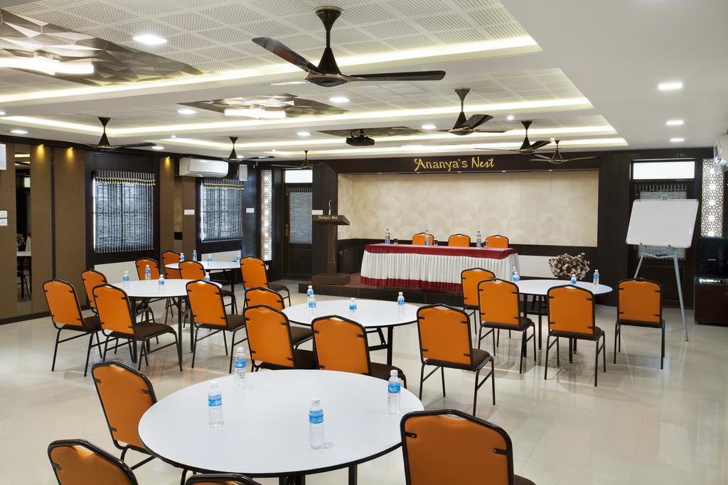 Hotel Ananyas Nest à Coimbatore Extérieur photo