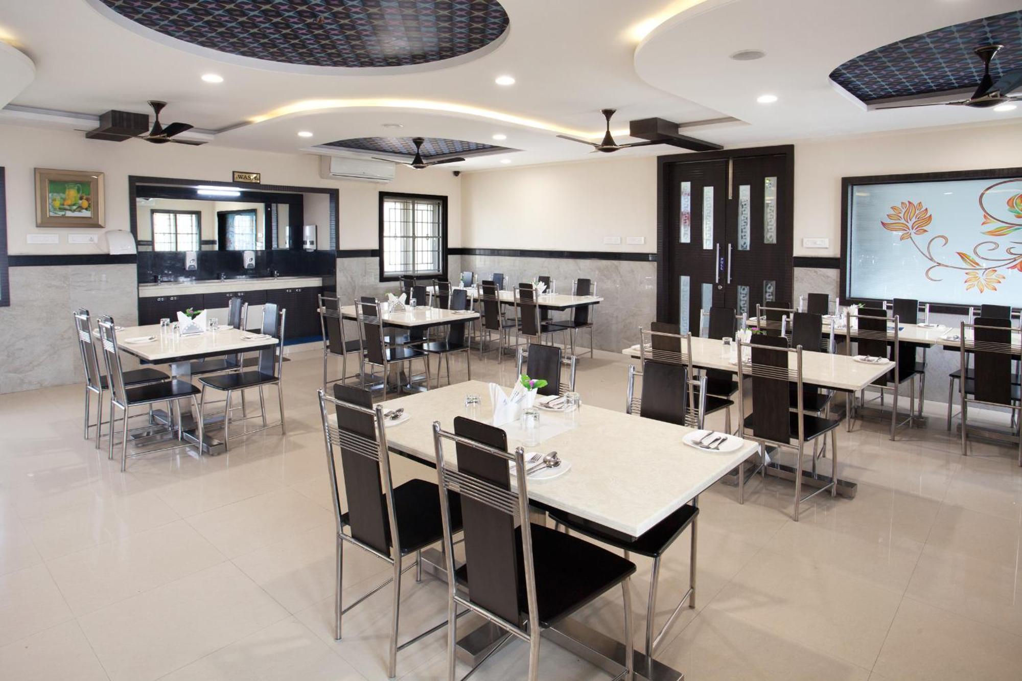 Hotel Ananyas Nest à Coimbatore Extérieur photo