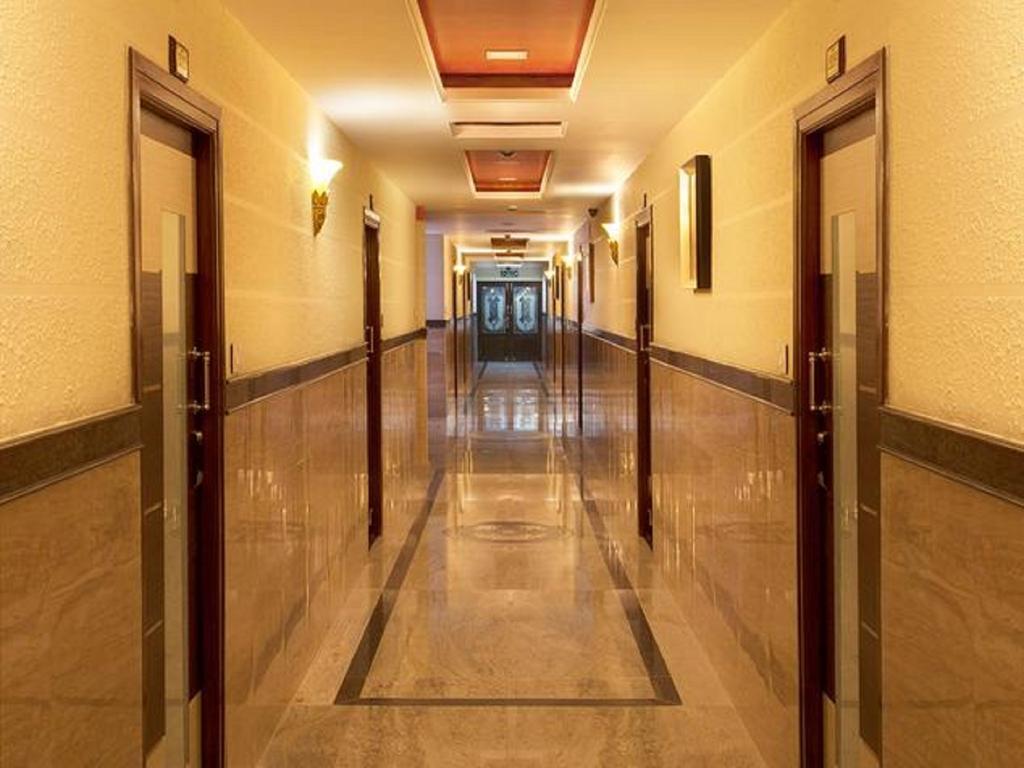 Hotel Ananyas Nest à Coimbatore Extérieur photo