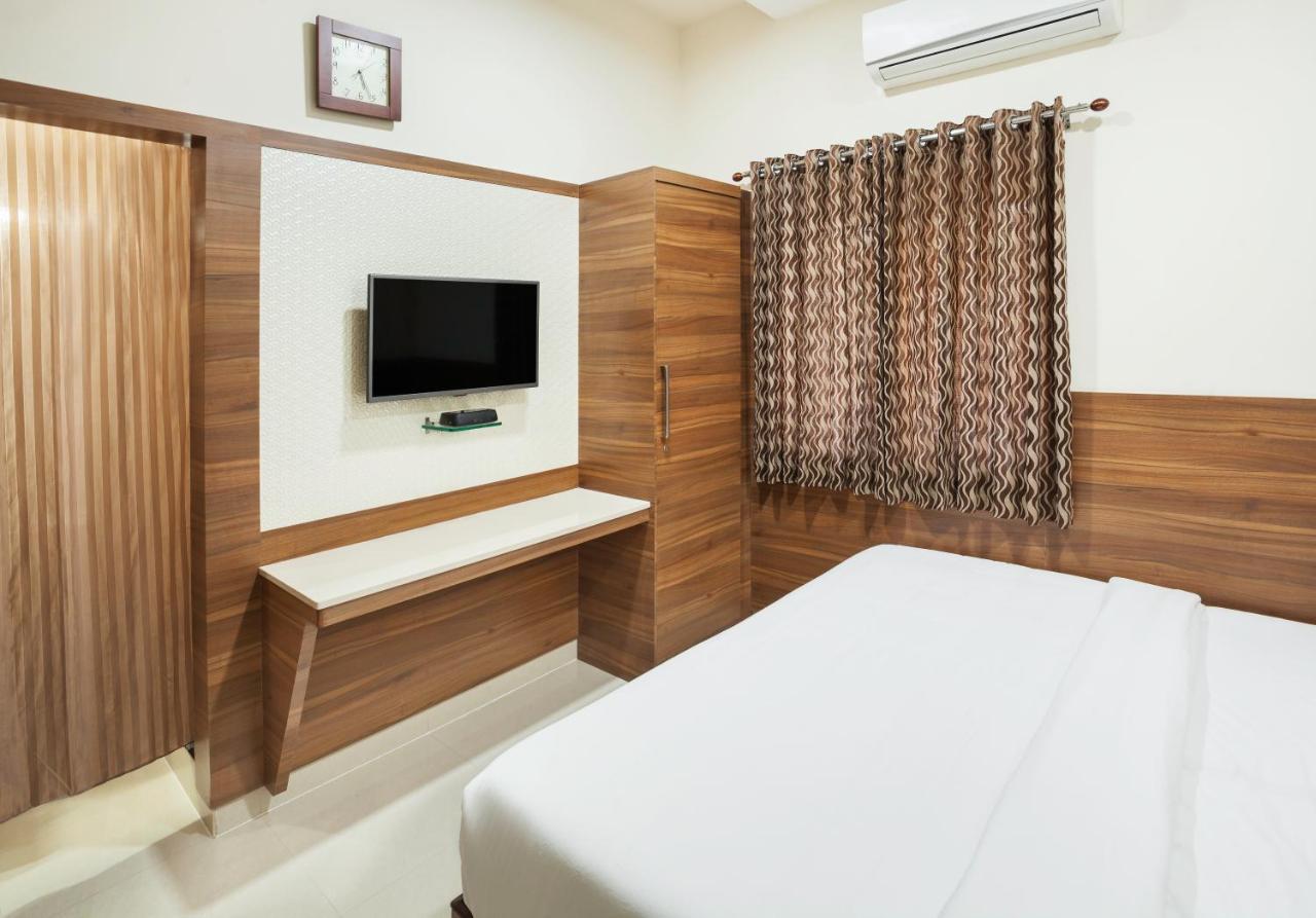 Hotel Ananyas Nest à Coimbatore Extérieur photo