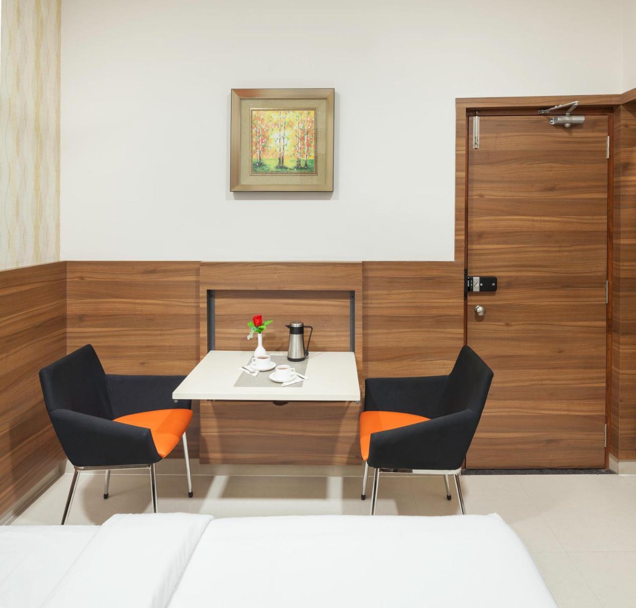 Hotel Ananyas Nest à Coimbatore Extérieur photo