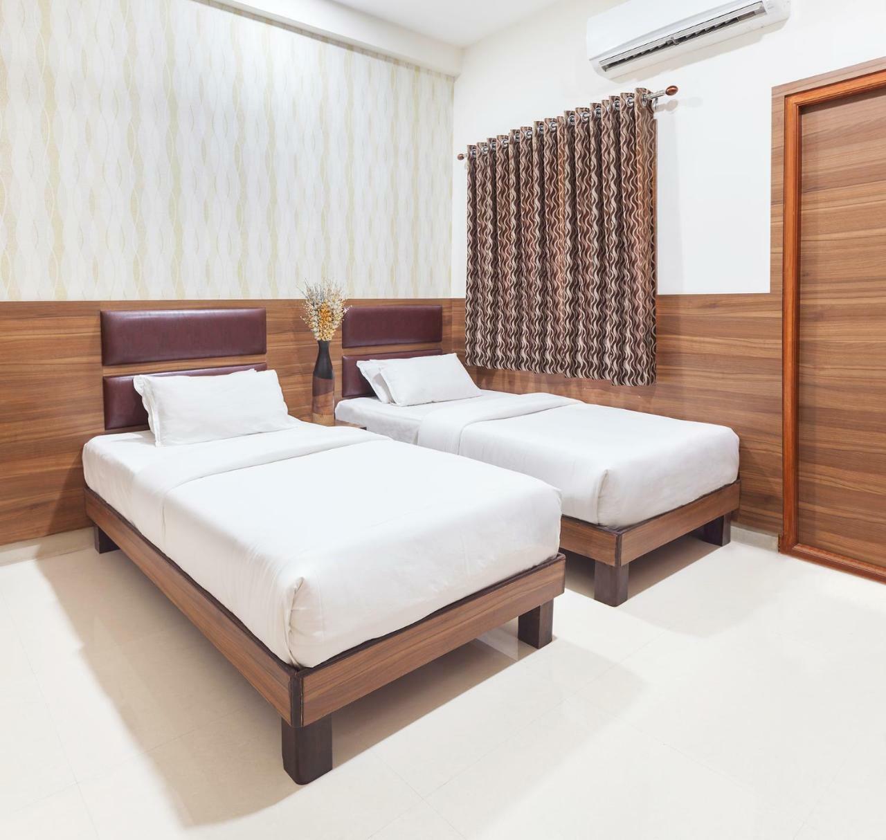 Hotel Ananyas Nest à Coimbatore Extérieur photo
